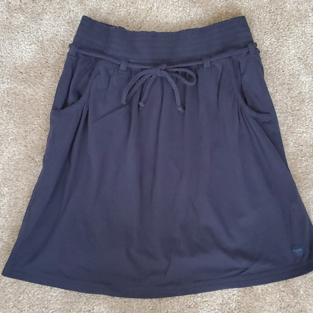 Little blue skirt